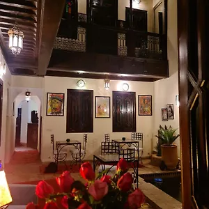 4* Riad Aubrac
